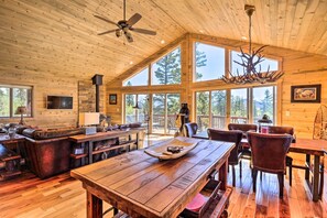 House (3 Bedrooms) | Interior