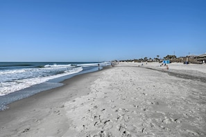 Interior - Walk to Beach: Condo w/ Balcony in South Myrtle (Myrtle Beach)