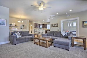 House (3 Bedrooms) | Interior - Charming Boise Home ~ 8 Mi to Downtown! (Garden City)