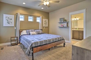 House (3 Bedrooms) | Interior - Charming Boise Home ~ 8 Mi to Downtown! (Garden City)