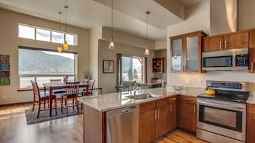 Apartment (3 Bedrooms) | Interior