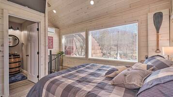 House (1 Bedroom) | Interior