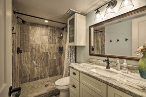 Apartment (2 Bedrooms) | Interior - Resort Retreat w/ Private Porch + Water Views (St. Petersburg)