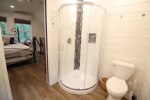 Shower, hair dryer, bathrobes, towels