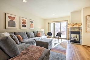 Apartment (3 Bedrooms) | Interior - Winter Park Townhome w/ Hot Tub, Ski Shuttle! (Winter Park)