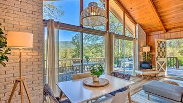 House (2 Bedrooms) | Front of property