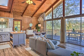 House (2 Bedrooms) | Interior - Lovely Oakhurst Cabin w/ Deck & Mtn Views! (Oakhurst)