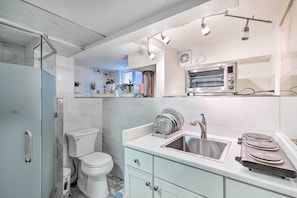 Interior - Steps to City Park + Restaurants: Denver Studio (Denver)