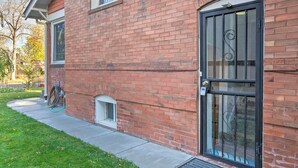Apartment (0 Bedroom) | Interior - Steps to City Park + Restaurants: Denver Studio (Denver)