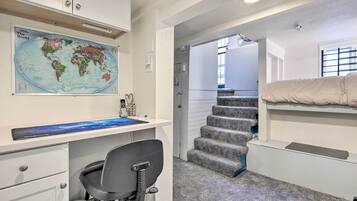 Apartment (0 Bedroom) | Bahagian dalam