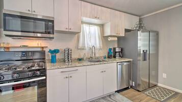 Rumah (2 Bedrooms) | Interior