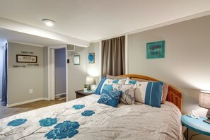 Interior - Modern Crosby Retreat < 1 Mi to Serpent Lake! (Crosby)