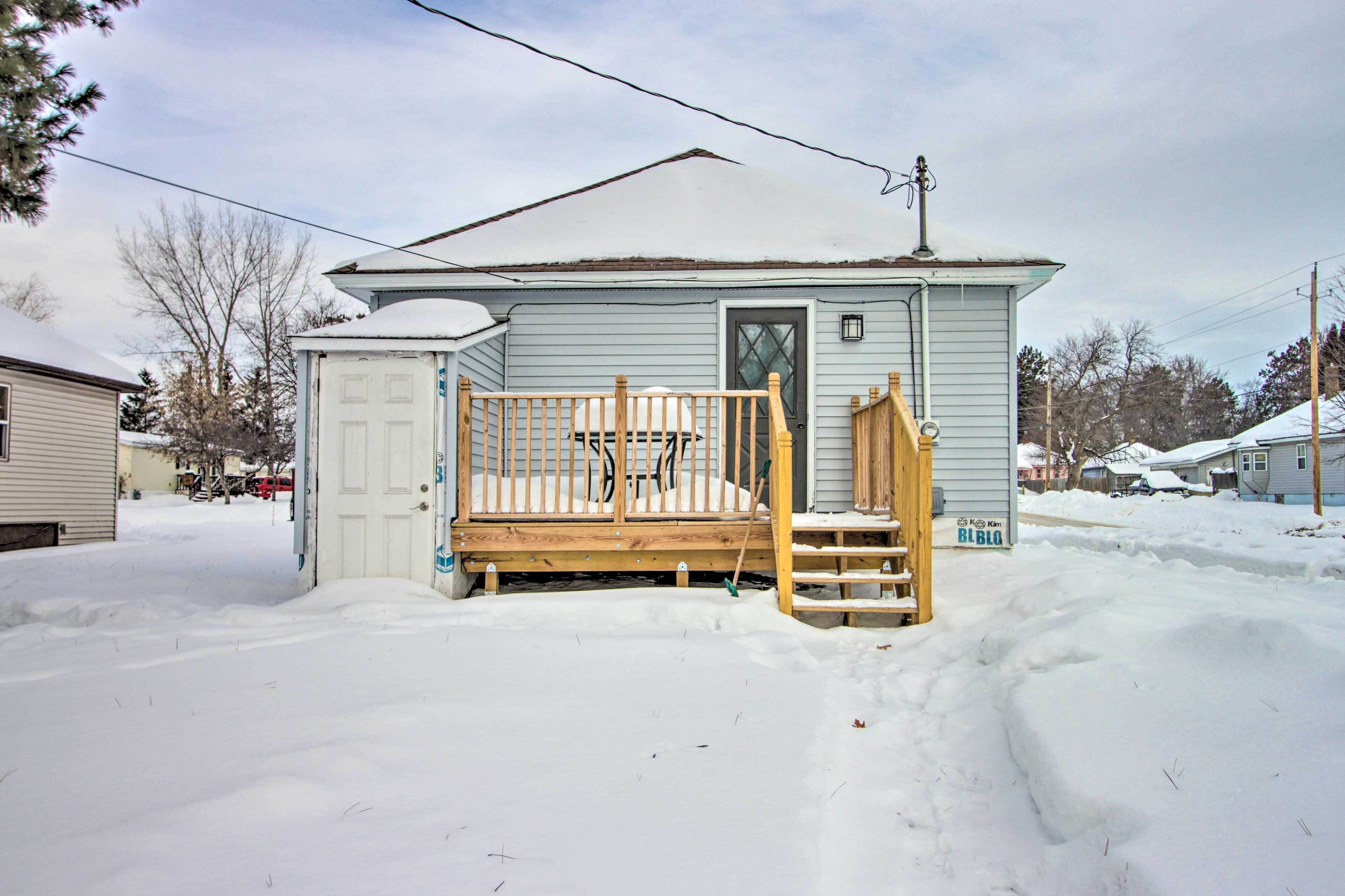 House (2 Bedrooms) | Interior