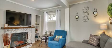 House (2 Bedrooms) | Front of property