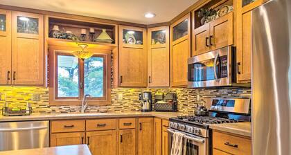 Family Home w/ Deck on Lake Sara: Pets are Welcome