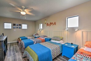 House (3 Bedrooms) | Interior - Idyllic Gulf Coast Escape: Steps to Surfside Beach (Freeport)