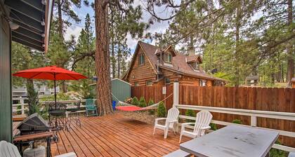 3 Mi to Skiing: Big Bear Cabin w/ Deck