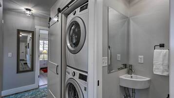 Rumah (3 Bedrooms) | Interior