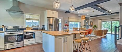 House (4 Bedrooms) | Interior