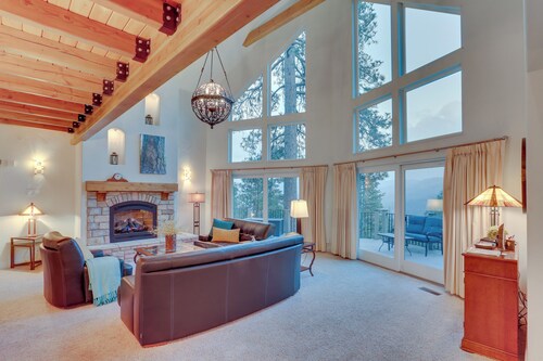 Beautiful Lake Arrowhead Cabin w/ EV Charger