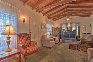 Nhà (3 Bedrooms) | Nội thất