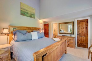 ์ํํธ (4 Bedrooms) | ๋ด๋ถ