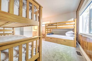 4 habitaciones y ropa de cama