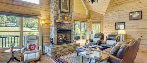 House (2 Bedrooms) | Front of property