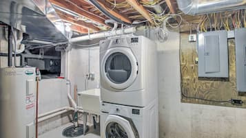 Hus (3 Bedrooms) | Innvendig