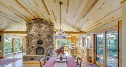 Idyllic Sturgeon Bay Cabin w/ Fire Pit + View