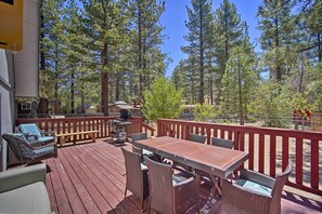Interior - Near Skiing & Swimming: Big Bear Gem w/ Game Room (Big Bear City)