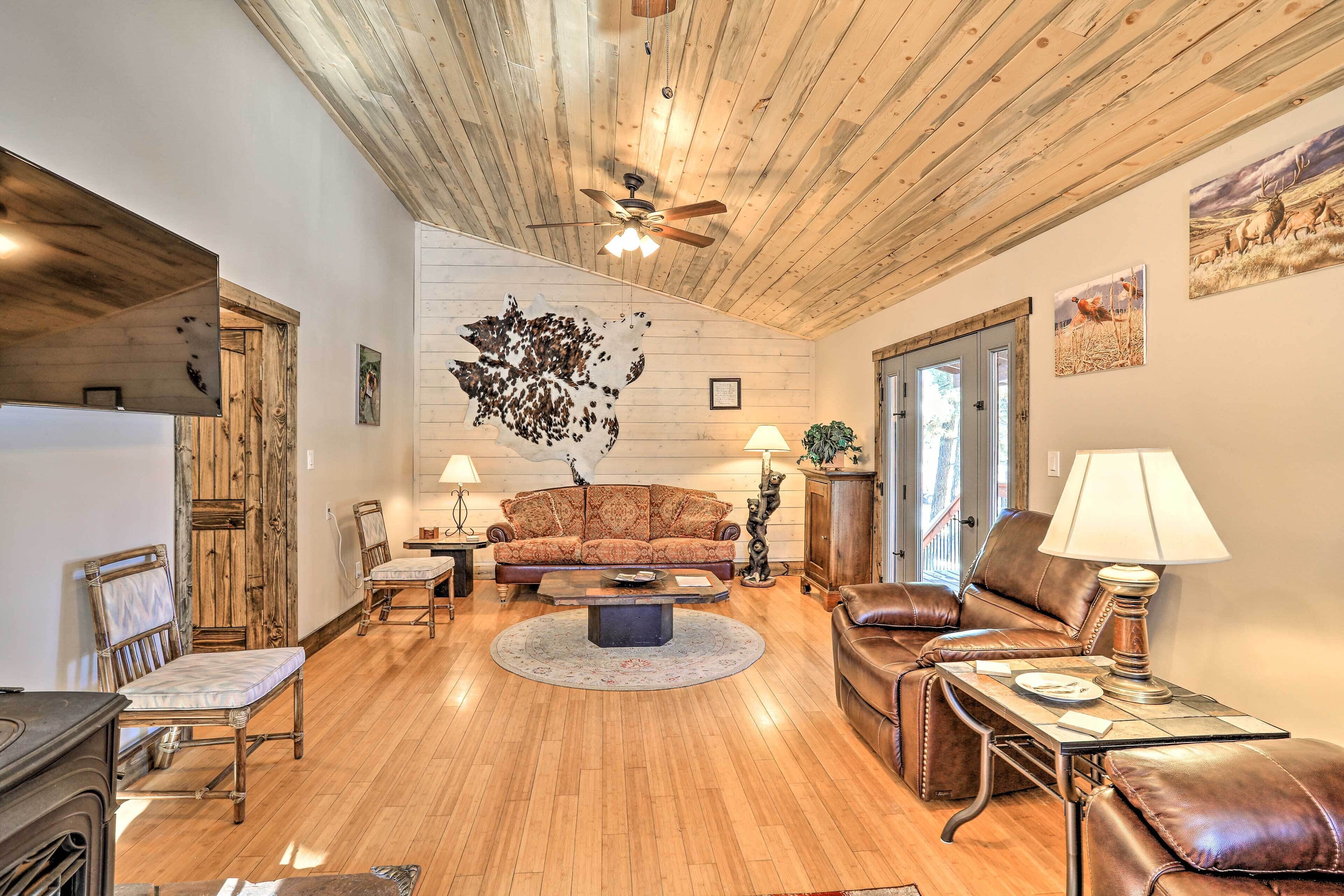 House (3 Bedrooms) | Interior