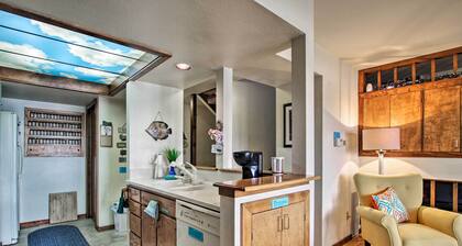 Lakefront Fort Collins Townhome, Only 3 Mi to Csu!