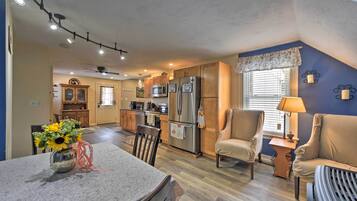 Apartment (1 Bedroom) | Interior