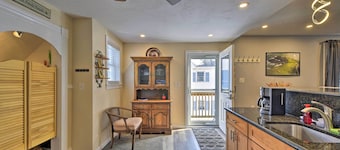 Cozy Getaway - 10 Miles to Mount Wachusett Skiing!