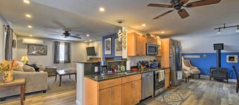 Cozy Getaway - 10 Miles to Mount Wachusett Skiing!