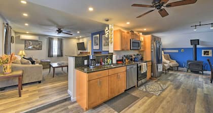 Cozy Getaway - 10 Miles to Mount Wachusett Skiing!