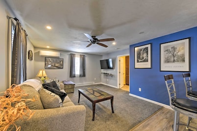 Cozy Getaway - 10 Miles to Mount Wachusett Skiing!