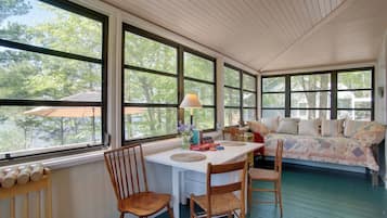 Cottage (1 Bedroom) | Interior