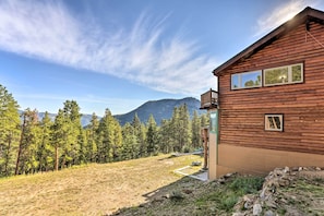 House (3 Bedrooms) | Interior - 2 Mi to Indian Hot Springs: Cabin in the Rockies! (Idaho Springs)