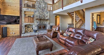 2 Mi to Indian Hot Springs: Cabin in the Rockies!