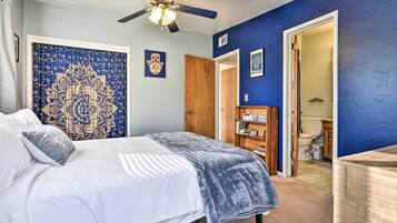 House (3 Bedrooms) | 3 bedrooms, bed sheets