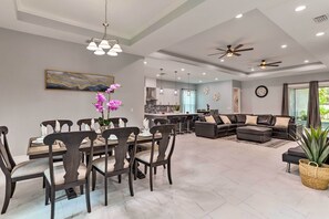 House (4 Bedrooms) | Interior