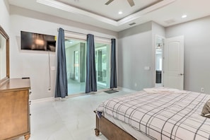 House (4 Bedrooms) | Interior - St Pete Escape w/ Patio & Yard: 6 Mi to Beach (St. Petersburg)