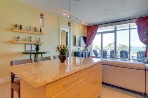 Apartment (3 Bedrooms) | Interior - South Padre Island Condo - Walk to the Beach! (South Padre Island)