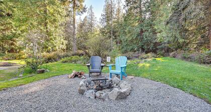 Secluded Port Townsend Retreat: Pets Welcome!