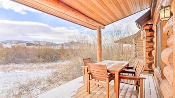 House (3 Bedrooms) | Front of property