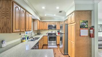 Nhà (3 Bedrooms) | Nội thất