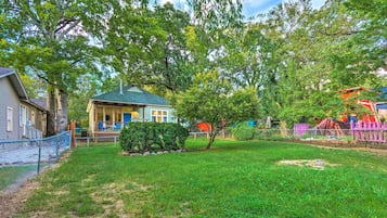 Cottage (2 Bedrooms) | Interior