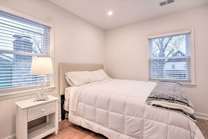Apartment (3 Bedrooms) | Interior - Washington, DC, Vacation Rental By Arboretum (Washington)